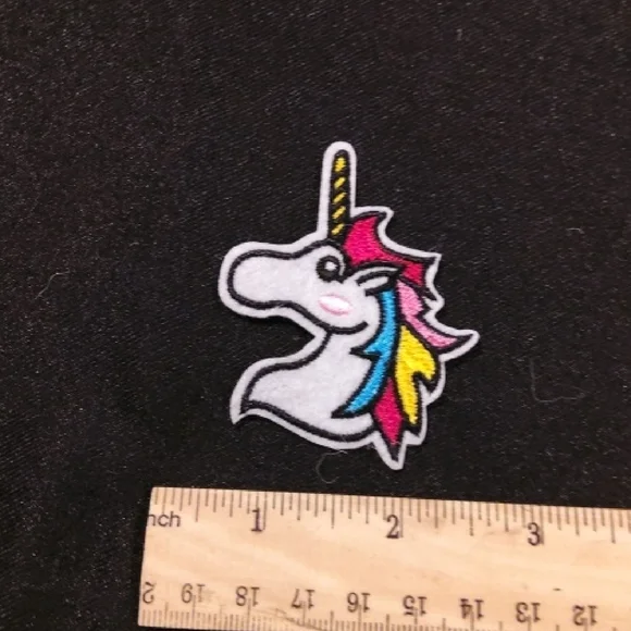 Unicorn Embroidered Patch Iron On - Picture 2 of 2